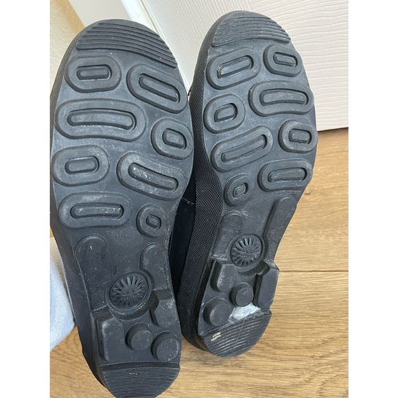 UGG Ashdale Waterproof Duck Rain Shoes - Picture 3 of 11